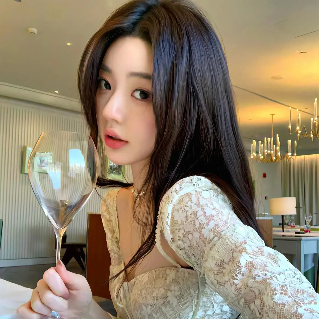 深夜中的企鹅